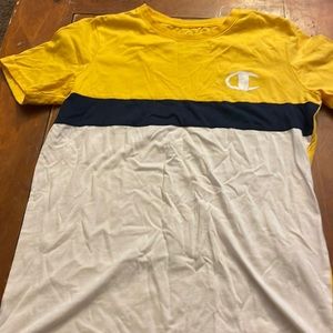 Champion T-shirt size large 14/16